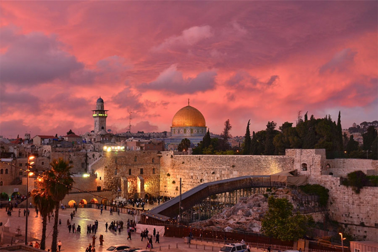Palestinski lideri izglasali suspendovanje odluke o Jerusalimu