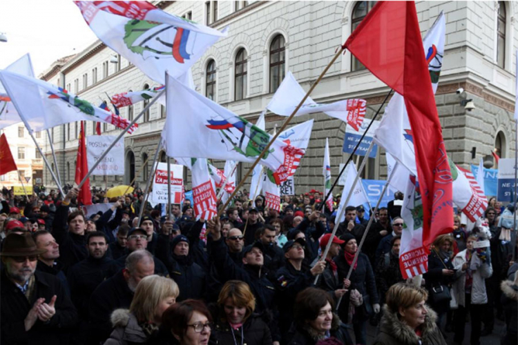 Štrajkovalo 30.000 Slovenaca: Žele povećanje plata