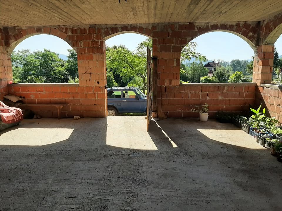 Slika 4